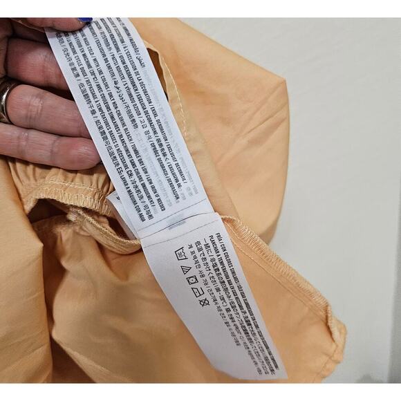 Abercrombie and Fitch Peach Mini dress. SzM. Flared. Teared. Sexy. ShortRuffled - Picture 12 of 15